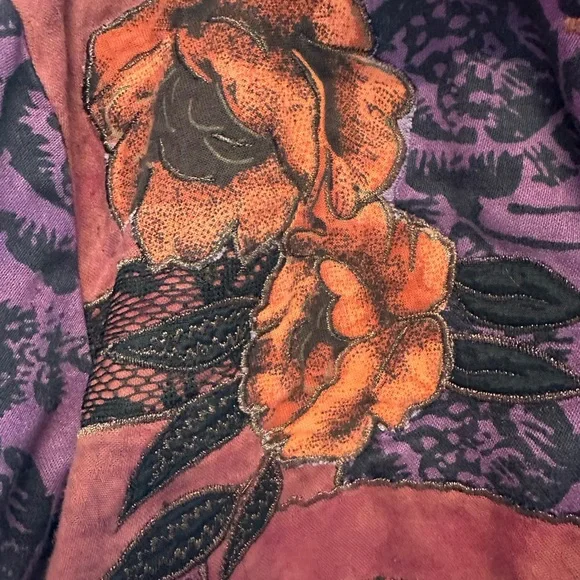 Vintage Y2K Purple and Red Floral Women's Button-Up Cardigan/Jacket Medium - Picture 4 of 7